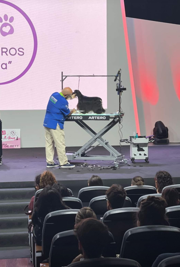 Carlos lozano